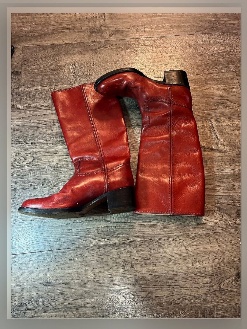 GUCCI Vintage red leather boots